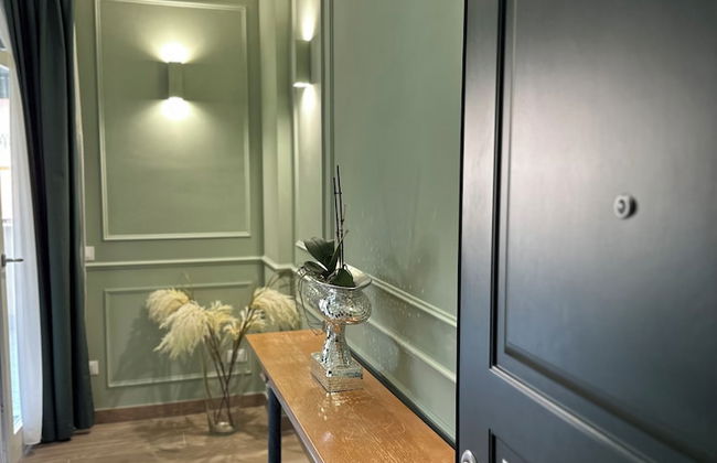 NLM Boutique Suites - Photo 35