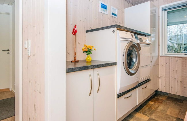 4 Person Holiday Home in Fano - Foto 8