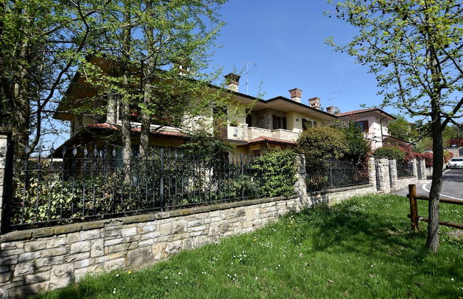 Luxurious Villa in Lombardy with Garden & Hot Tub - Foto 34