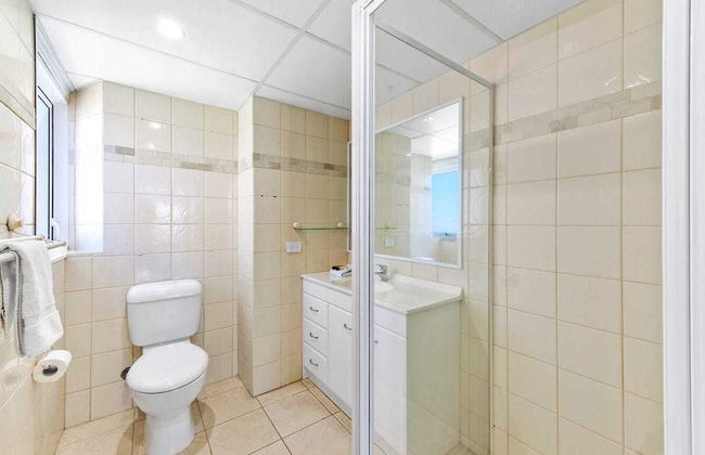 Zenith Ocean Front Apartments - Foto 53