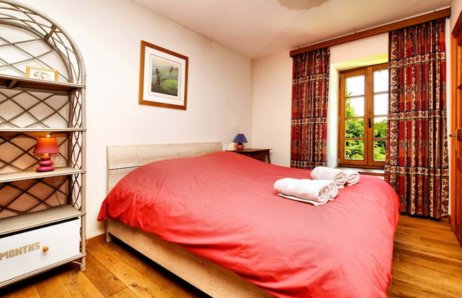 Magnificent Holiday Home in Baronville With Heated Pool & Billiards - Foto 2