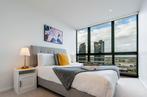 Photo 3 - Melbourne Private Apartments - Collins Street Waterfront, Docklands