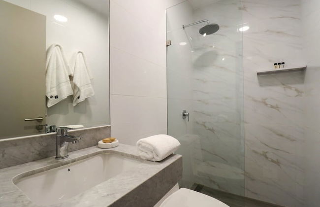 w Unique 2BR With Balcony in Miraflores - Foto 51