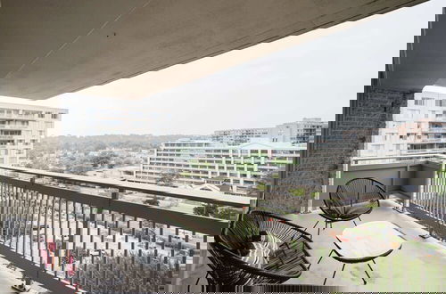 Foto 48 - Wonderful Apt Crystal City with Gym