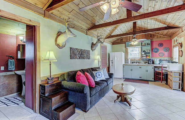 Kingsland Duo 2 Cottages in 1 w/ Lakeview! - Foto 11