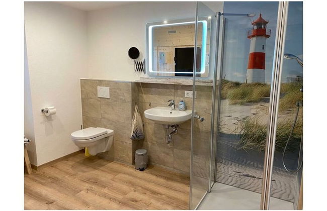 Modern Holiday Home With Sauna - Photo 11