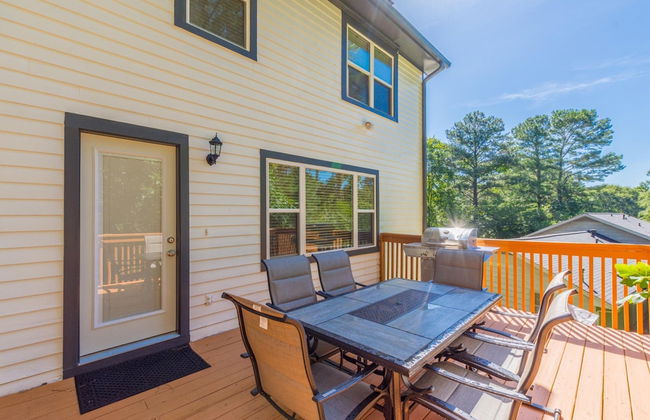 Beautiful Large Newly Renovated 5 Bedroom House - Photo 60