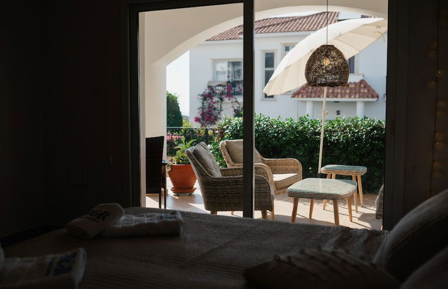 Sunny and Family Friendly Apartment Directly at the Pool - Foto 53
