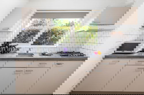 Photo 3 - Semi-detached Holiday Home With Wifi, Near the Beach