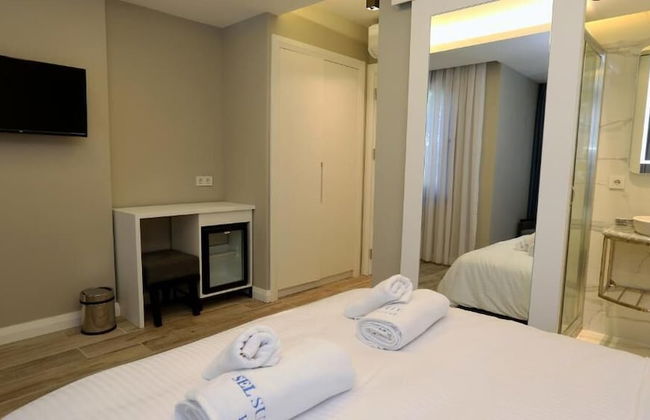 Sel Suite Hotel - Photo 12