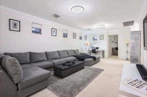 Photo 11 - Fantastic 3 BDR Home With Alfresco, BBQ + Parking