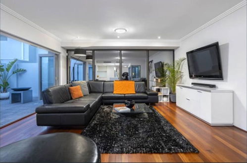 Photo 10 - Fantastic 3 BDR Home With Alfresco, BBQ + Parking