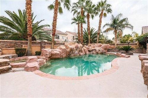 Photo 44 - Luxury Estate 4bdrm Pool Spa Oasis Pets Welcome