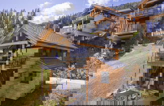 Foto 1 - Nice Chalet With Balconies