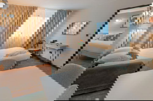 Foto 19 - Sevenline Aparthotel Purpan Toulouse