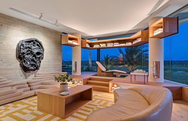 Modern 7BR Villa w Stunning Views of Golf Course - Foto 43
