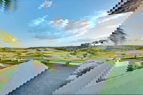 Foto 39 - Modern 7BR Villa w Stunning Views of Golf Course