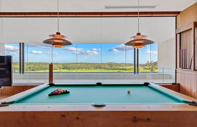 Modern 7BR Villa w Stunning Views of Golf Course - Foto 5