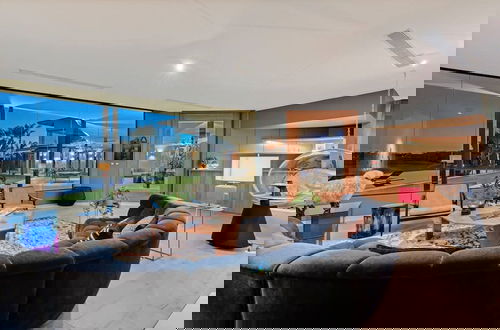 Foto 45 - Modern 7BR Villa w Stunning Views of Golf Course