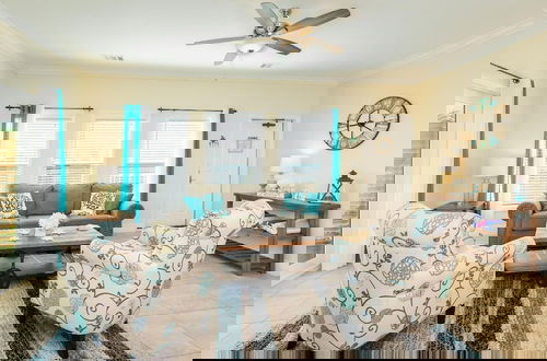 Foto 6 - 1 Beautiful 4 Bed 3 Bath Pool Home w Free Dock
