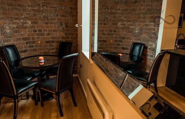 Contractor Bookers at Infinity Apartments - Foto 38