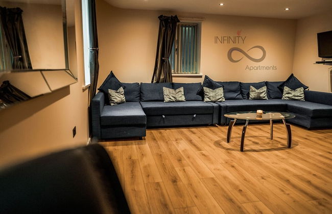 Contractor Bookers at Infinity Apartments - Foto 35