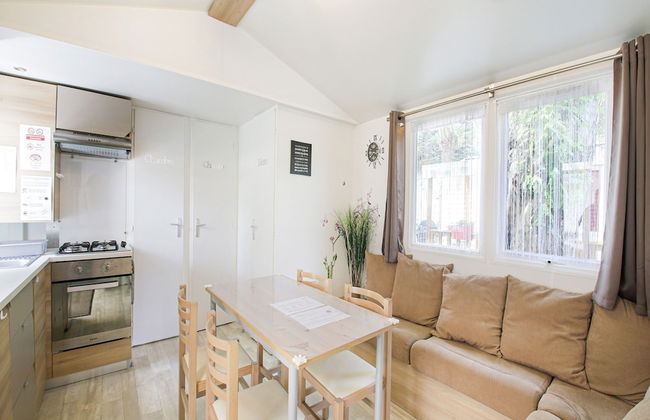 Swanky Mobile Home in Saint Jean de Monts Near Seabeach - Foto 50