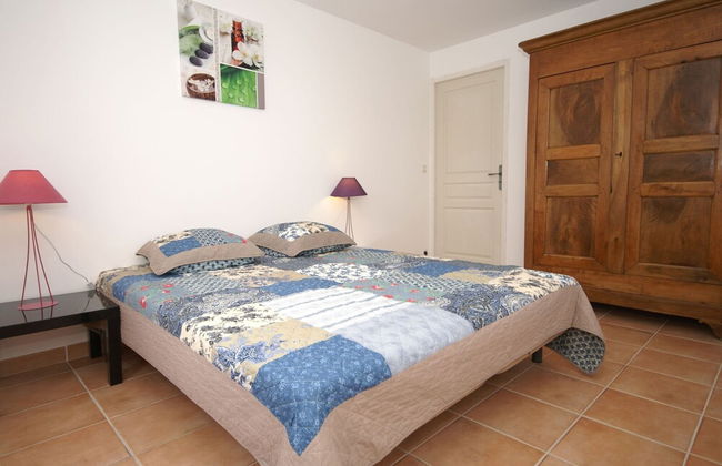Captivating Holiday Home in Les Vans With Pool - Photo 6