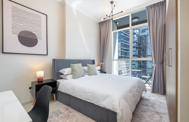 Luxe Apartments near Dubai Mall, Burj Khalifa - Pool, Gym, & Parking by Sojo Stay - Foto 38