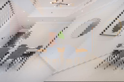 Foto 48 - Luxe Apartments near Dubai Mall, Burj Khalifa - Pool, Gym, & Parking by Sojo Stay