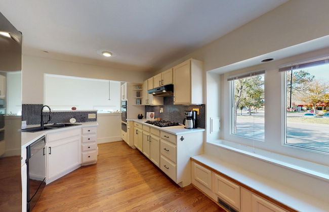Mulberry Place: a Charming Cottage Near Old Town! - Foto 8