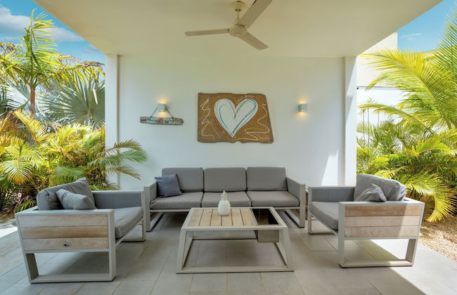 Delfins Residences - Photo 52