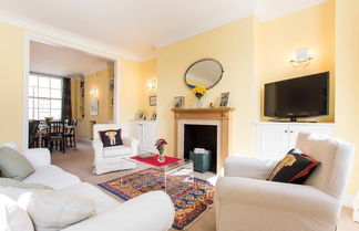 Photo 1 - ALTIDO Luxurious 2BR flat in Pimlico, near Warwick sq