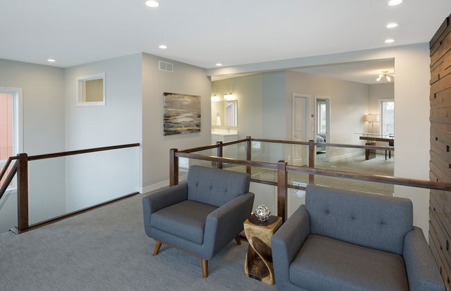 Lakefront Luxury - Foto 33
