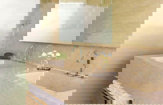 Foto 55 - Sonder by Marriott Bonvoy JBR The Walk Apartments