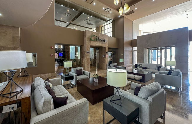 Oceanfront Vibes Iconic Beachside Getaway - Photo 79