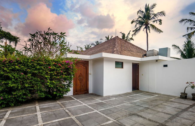 Villa Blanca by Alfred in Bali - Modern Luxury 5 Bdr Oceanfront Villa in Candidasa - Foto 34