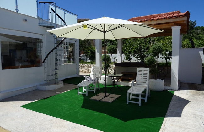 Holiday rental in Rogoznica with garden and terrace - Foto 18