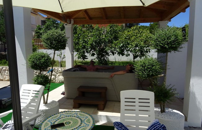 Holiday rental in Rogoznica with garden and terrace - Foto 17