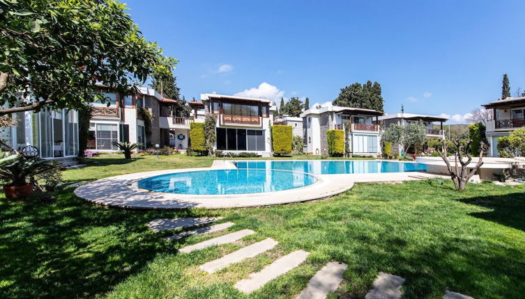 Photo 1 - Luxury Villa With Shared Pool in Bodrum Ortakent