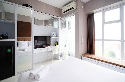 Foto 3 - Homey And Cozy Living At Studio Taman Melati Surabaya Apartment