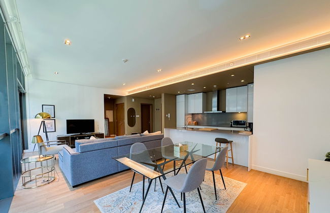 Aya - Sophisticated 1BR Apartment in CityWalk with Views - Foto 25