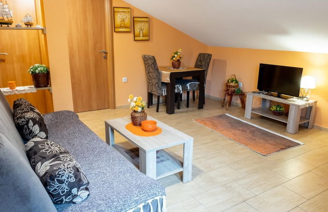 Nature View Cozy Flat 1 min to Sea in Kotor - Foto 2