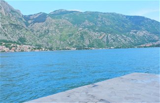 Foto 1 - Nature View Cozy Flat 1 min to Sea in Kotor