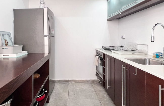 2 BR next to Old City with Patio by FeelHome - Photo 11