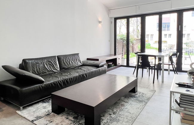 2 BR next to Old City with Patio by FeelHome - Photo 32