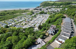 Photo 3 - Campbell - 2 Bedroom Apartment - Pendine