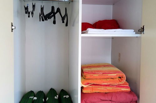 Photo 5 - Appealing 3 Sleeper Apartment in Central Split