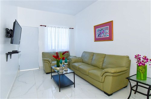 Foto 49 - Exotic Beach Vacation Apartment with Picuzzi
