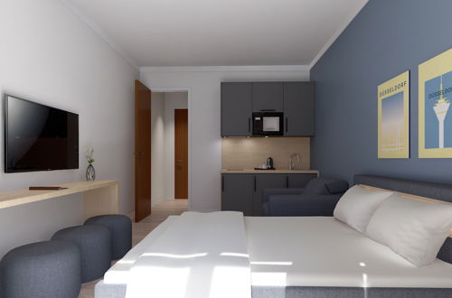 Photo 2 - Antares Apartments